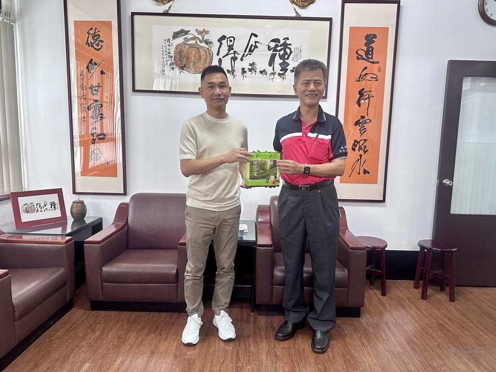 113.05.22.拜訪草屯鎮農會理事長林昆熠